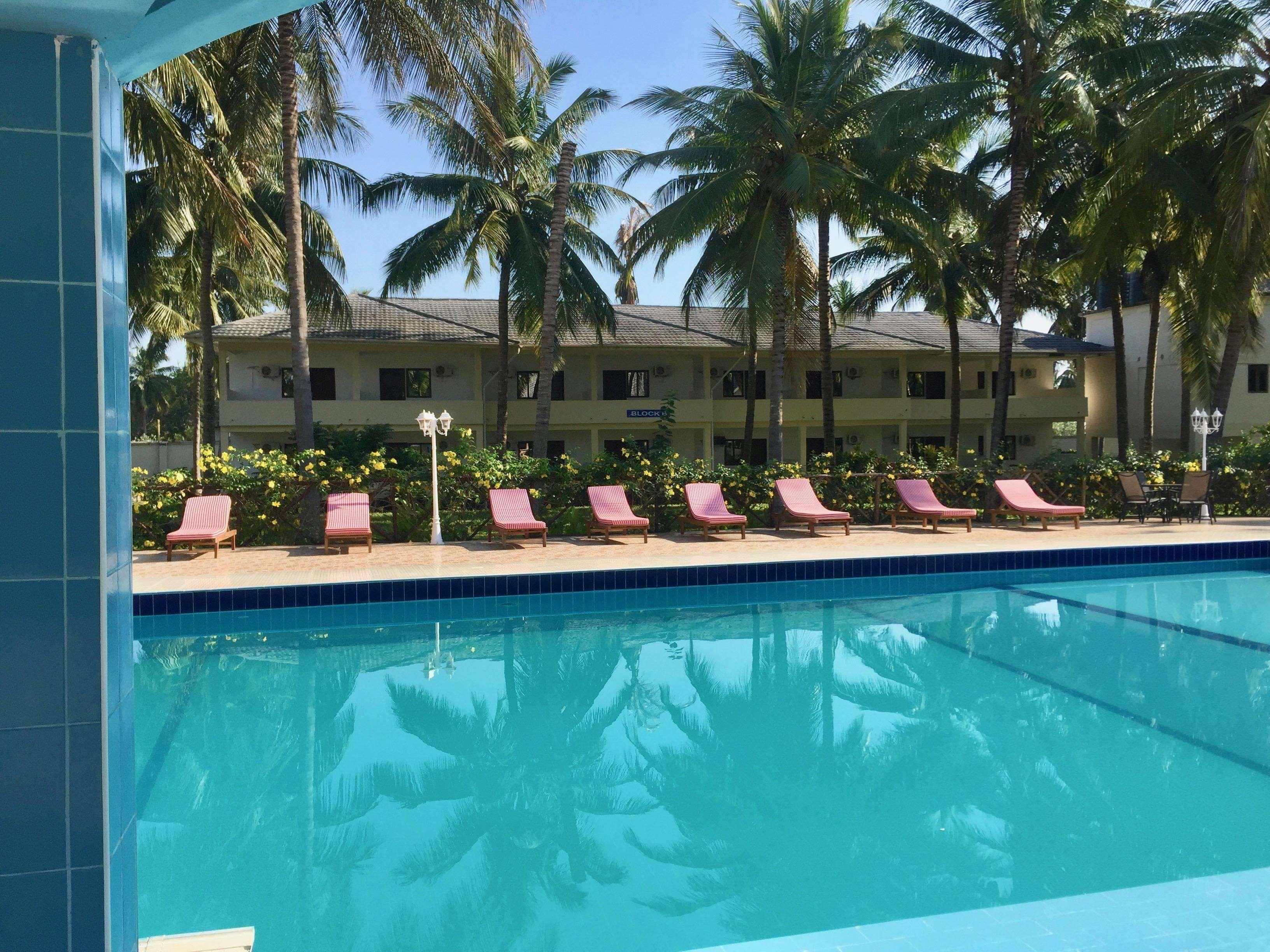 Oceanic Bay Hotel & Resort Bagamoyo Buitenkant foto