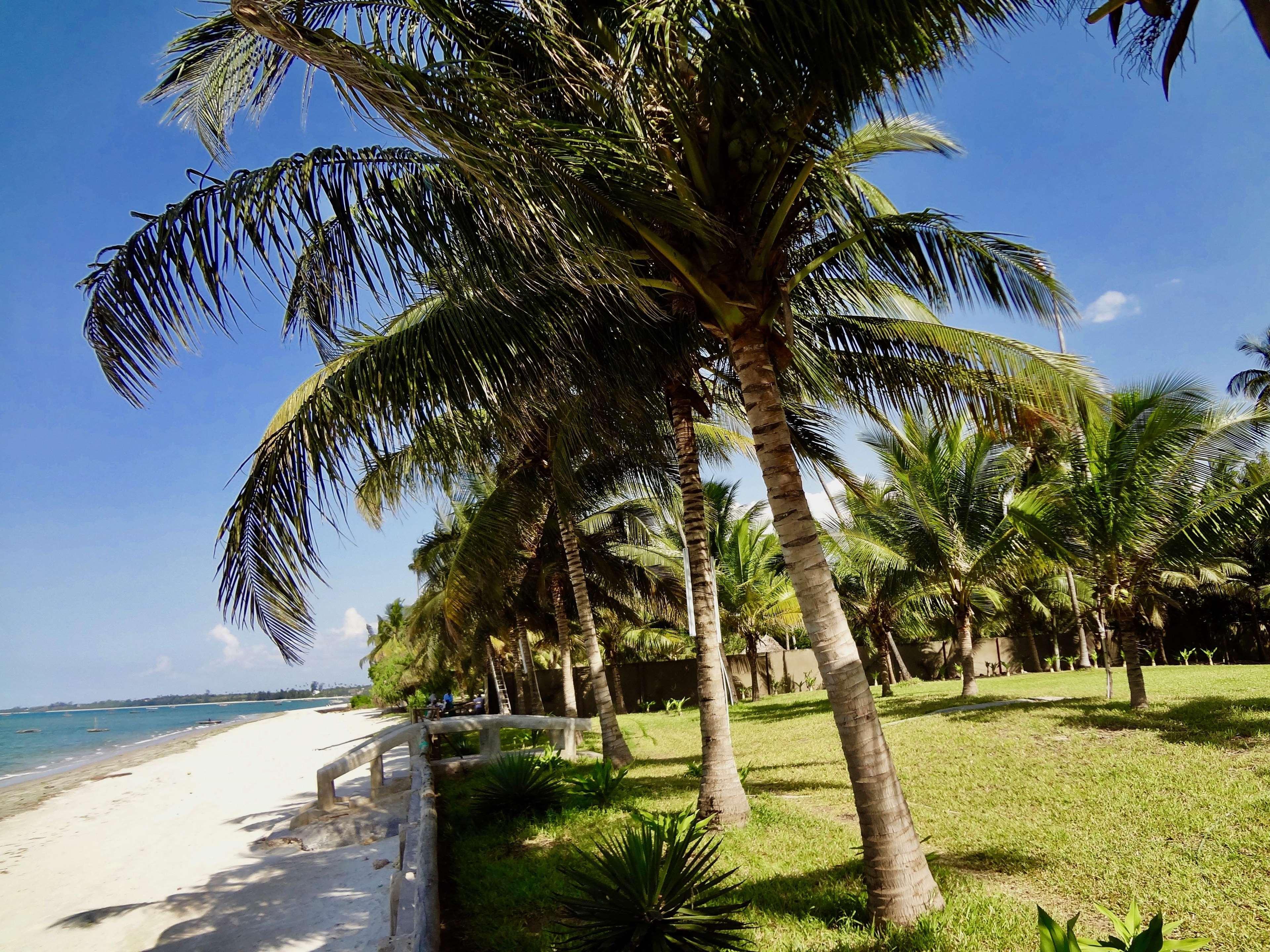 Oceanic Bay Hotel & Resort Bagamoyo Buitenkant foto
