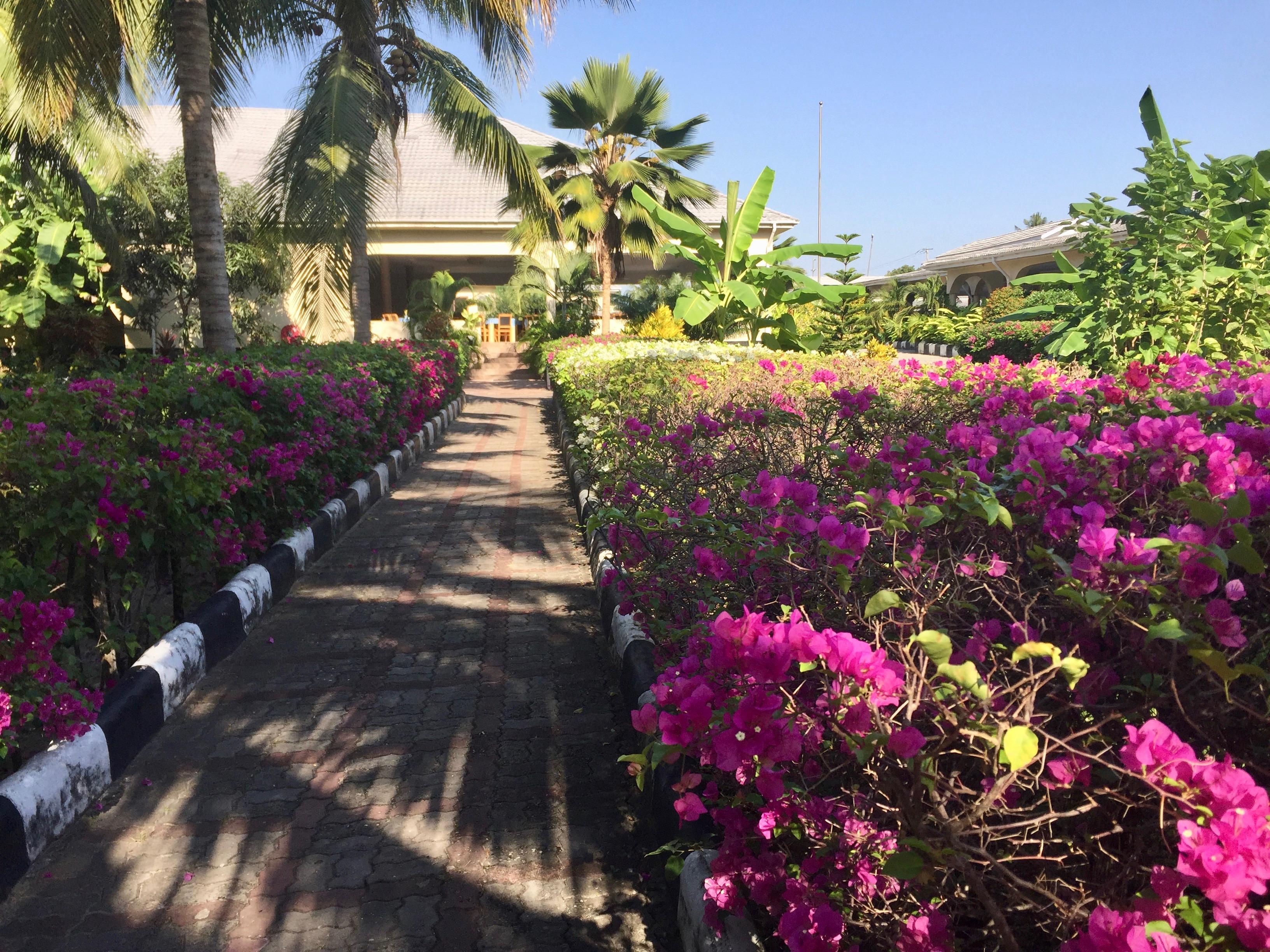 Oceanic Bay Hotel & Resort Bagamoyo Buitenkant foto
