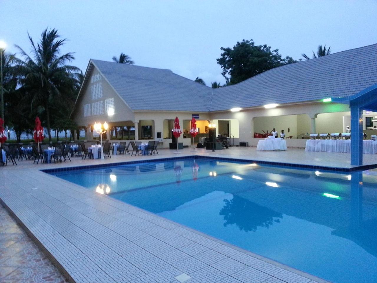 Oceanic Bay Hotel & Resort Bagamoyo Buitenkant foto