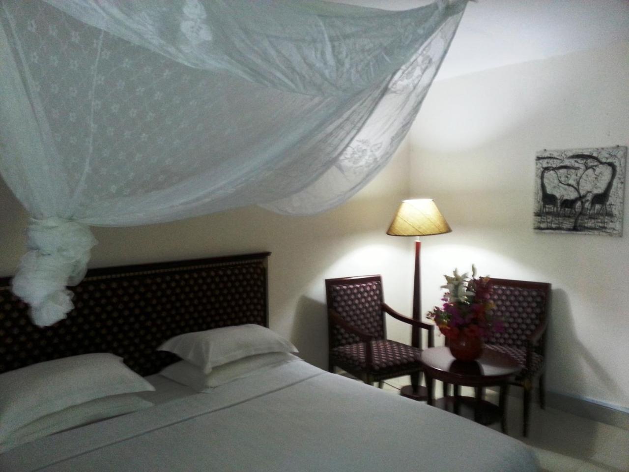 Oceanic Bay Hotel & Resort Bagamoyo Buitenkant foto