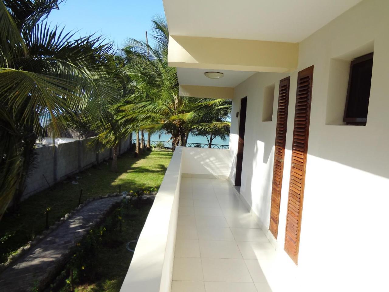 Oceanic Bay Hotel & Resort Bagamoyo Buitenkant foto