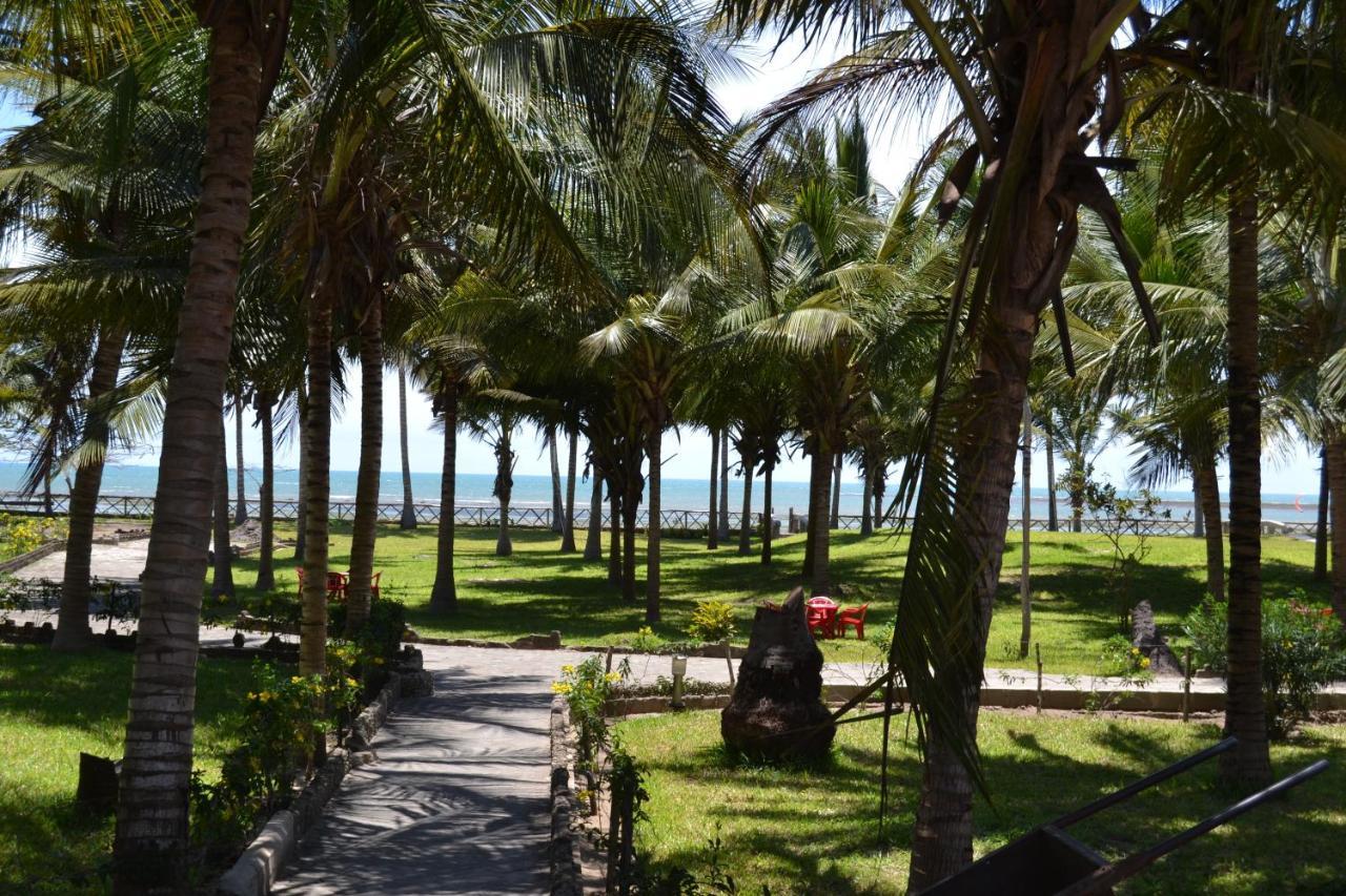 Oceanic Bay Hotel & Resort Bagamoyo Buitenkant foto